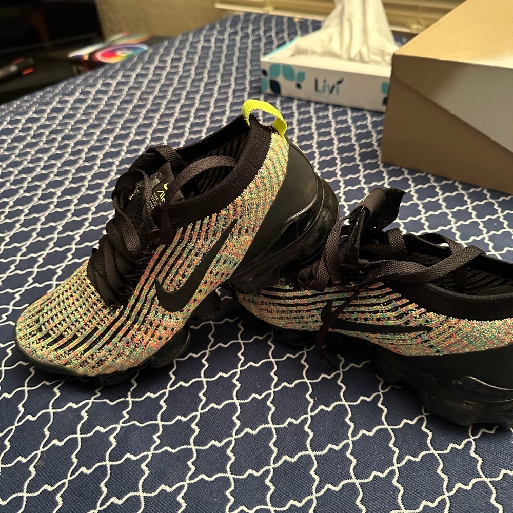 Nike Vapormax Women Shoes Black and Multicolor Sneakers